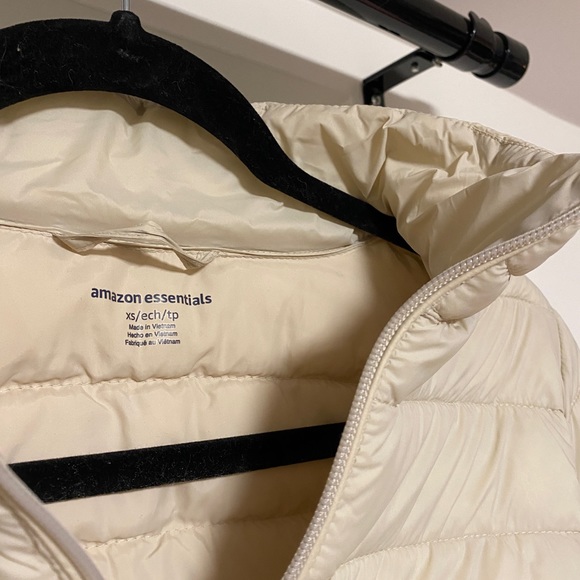 Puffer Jacket - Picture 4 of 6